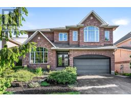 1703 DES SAPINS GARDENS, Ottawa, Ontario