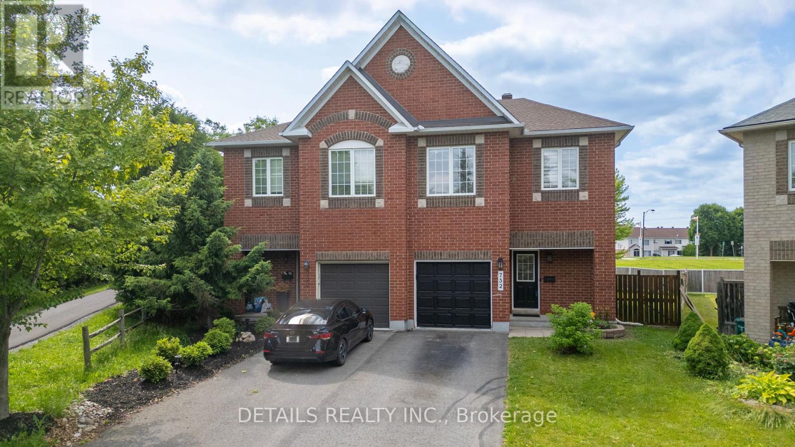 732 CARMELLA CRESCENT, Ottawa, Ontario