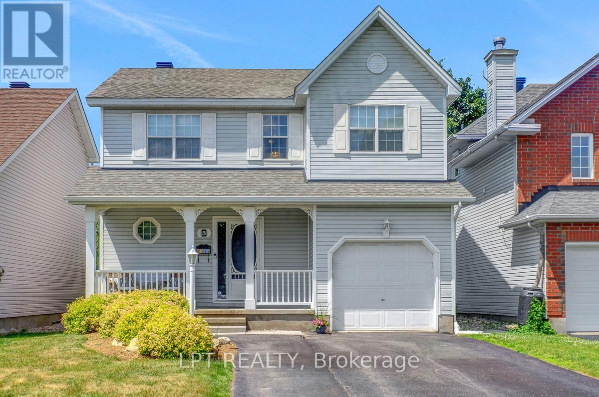 5 BENCHLAND STREET, Ottawa, Ontario