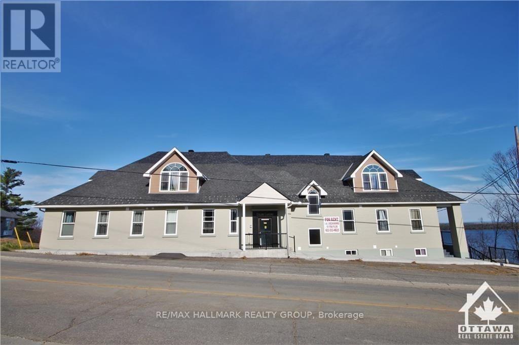 5 - 768 USBORNE STREET, McNab/Braeside, Ontario