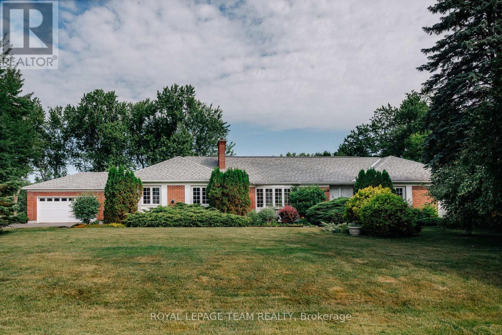 1231 FAIRWAY DRIVE, Ottawa, Ontario